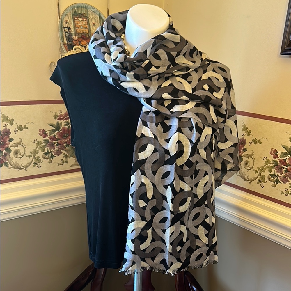 Coach cotton signature C scarf, wrap in EUC, black, white and gray